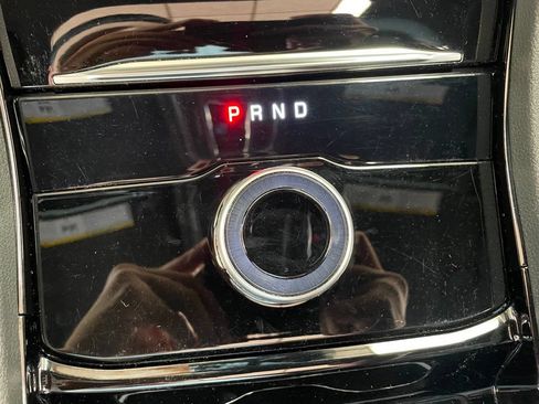 Used 2023 Jeep Grand Cherokee Altitude AWD/4WD image 40