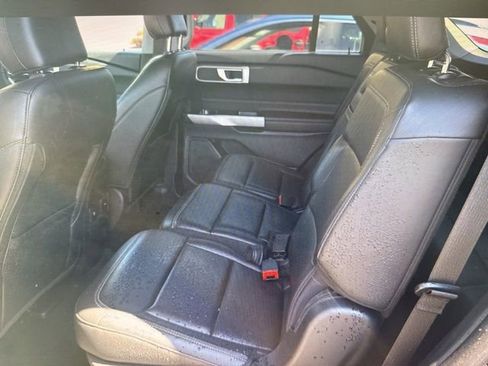 Used 2023 Ford Explorer XLT w/ Equipment Group 202A image 26
