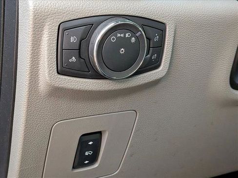 Used 2016 Ford F150 XLT w/ Equipment Group 302A Luxury image 12