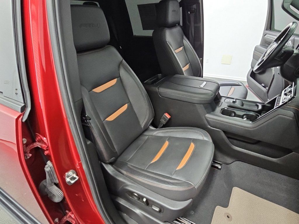 Used 2024 GMC Sierra 2500 AT4 w/ AT4 Premium Plus Package AWD/4WD image 42