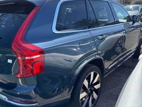 Used 2024 Volvo XC90 T8 Ultimate w/ Protection Package image 4