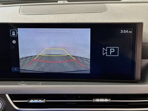 Used 2024 Hyundai Sonata SEL FWD image 16