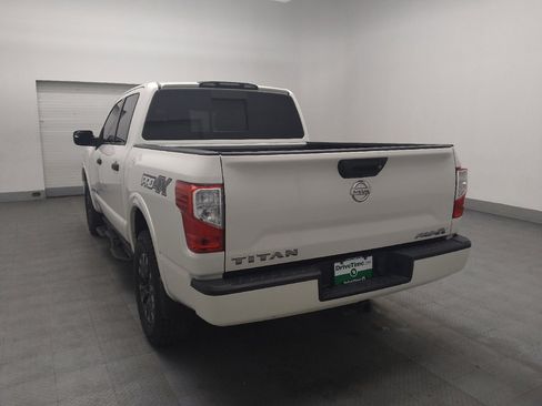Used 2018 Nissan Titan PRO-4X image 5