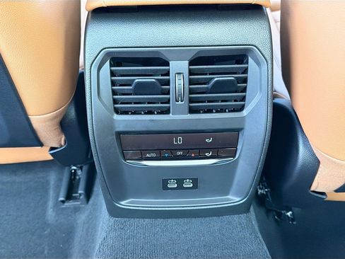 New 2026 BMW 330i xDrive Sedan w/ Convenience Package image 20