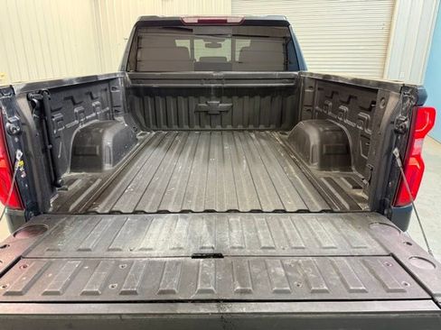 Used 2021 Chevrolet Silverado 1500 LTZ image 8