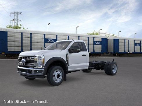 New 2026 Ford F450 XL w/ XL Chrome Package image 2