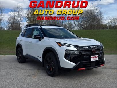 New 2026 Nissan Rogue SV w/ Rock Creek Premium Package