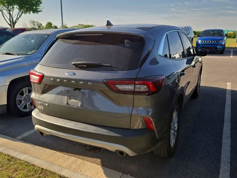 Used 2024 Ford Escape Active FWD image 3