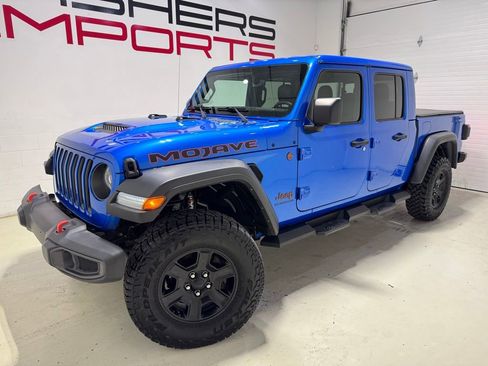 Used 2022 Jeep Gladiator Mojave w/ LED Lighting Group AWD/4WD image 2