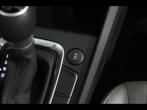 Certified 2023 Hyundai Kona SEL AWD/4WD image 16