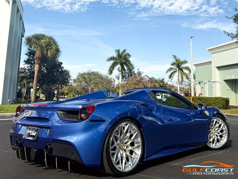 Used 2018 Ferrari 488 Spider image 55