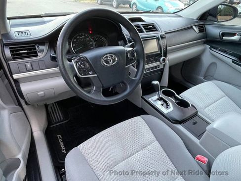 Used 2012 Toyota Camry LE image 13