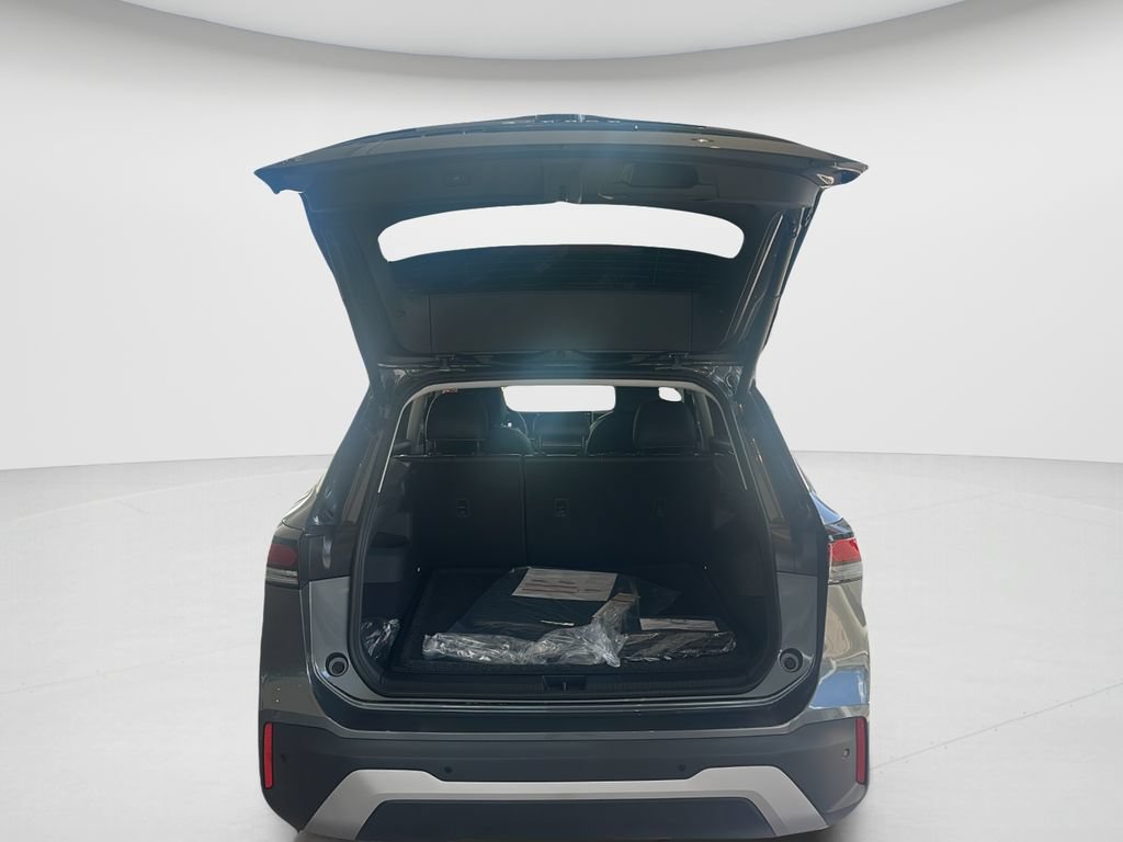 New 2026 Volkswagen Tiguan SE FWD image 9
