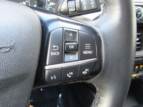 Used 2022 Ford Escape SEL image 34