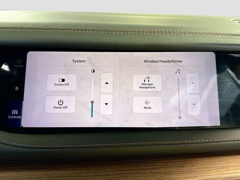 Used 2023 Jeep Grand Cherokee Summit w/ Advanced Protech Group IV AWD/4WD image 31