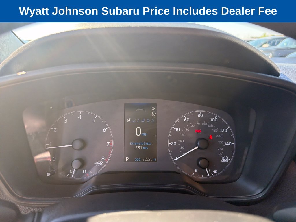 Used 2025 Toyota Corolla LE FWD image 24