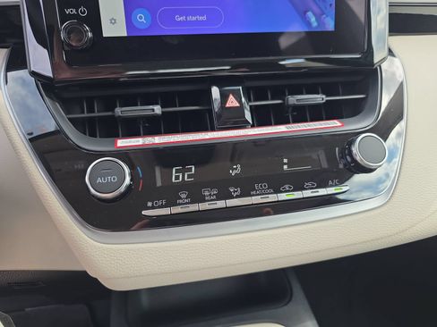 New 2026 Toyota Corolla LE FWD image 20