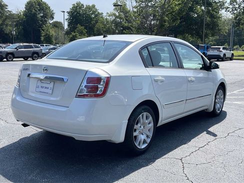 Used 2010 Nissan Sentra 2.0 S w/ Convenience Pkg FWD image 4
