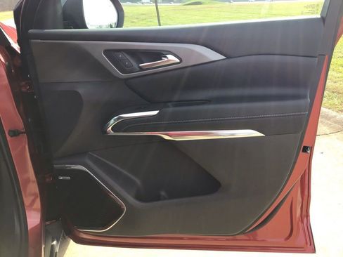 New 2026 Chevrolet Traverse LT w/ Enhanced Driving Package FWD image 23