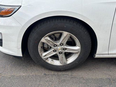 Used 2023 Chevrolet Malibu LS image 6