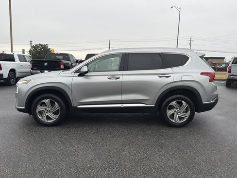 Used 2023 Hyundai Santa Fe SEL w/ Premium Package image 9