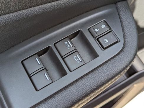 Used 2023 Honda Ridgeline Sport image 18