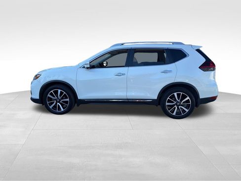 Used 2020 Nissan Rogue SL w/ Premium Package FWD image 4