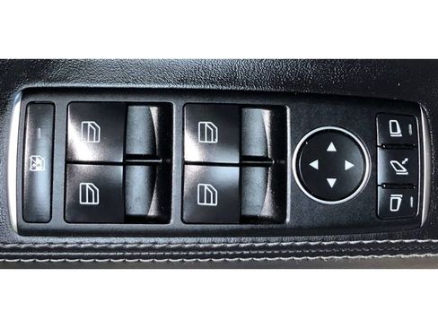 Used 2018 Tesla Model S P100D image 34