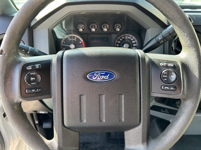 Used 2016 Ford F550 4x4 Regular Cab Super Duty image 25