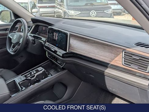 Used 2025 Volkswagen Atlas SEL Premium R-Line AWD/4WD image 35