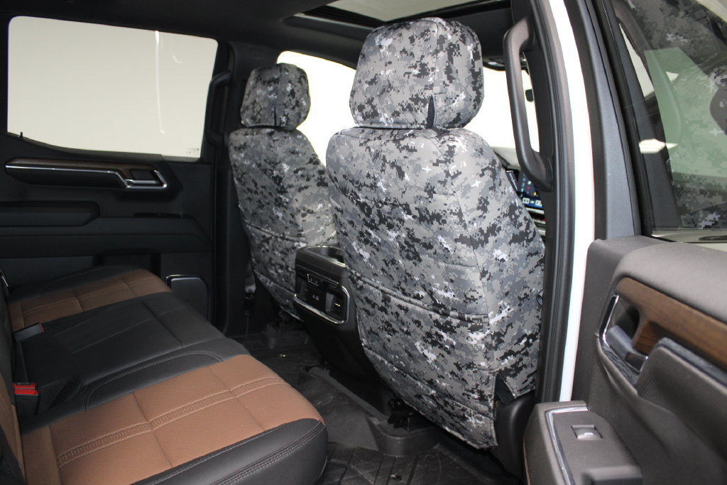 Used 2024 Chevrolet Silverado 1500 High Country AWD/4WD image 22