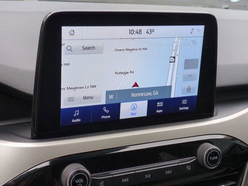 Used 2020 Ford Escape SE image 21