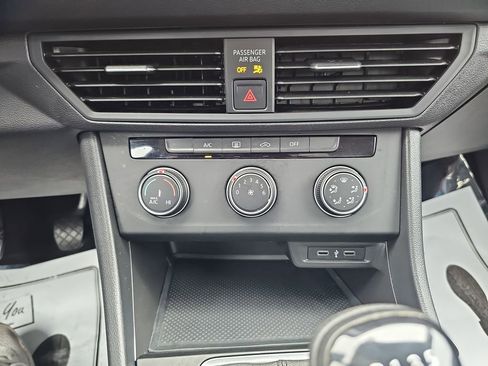 Used 2023 Volkswagen Jetta S FWD image 27