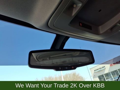 Used 2017 Chevrolet Silverado 1500 Custom image 17