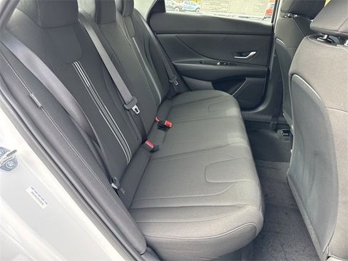 New 2026 Hyundai Elantra Blue image 15