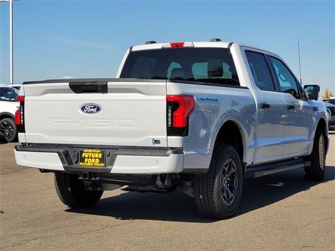 New 2025 Ford F150 XLT w/ Equipment Group 302A MID image 4