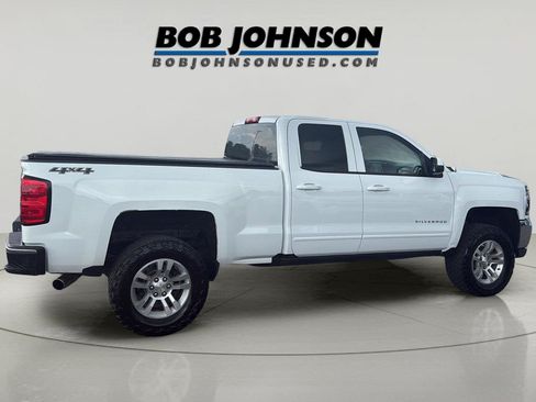 Used 2017 Chevrolet Silverado 1500 LT w/ All Star Edition AWD/4WD image 8