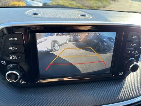 Used 2021 Hyundai Tucson SE w/ Cargo Package image 14