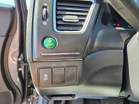 Used 2014 Honda Civic LX image 17