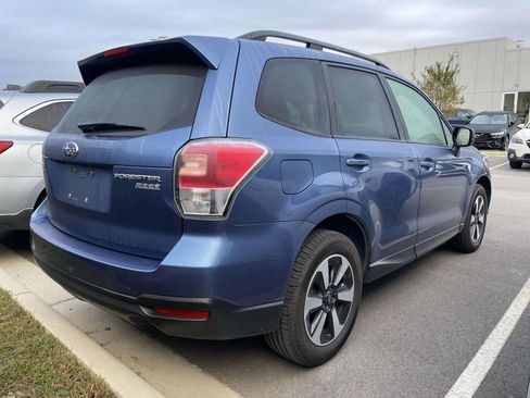 Used 2017 Subaru Forester 2.5i Premium image 4
