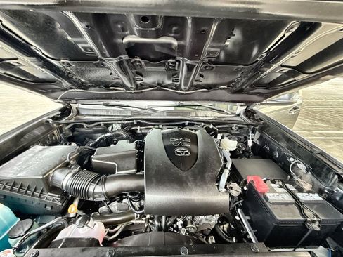 Used 2023 Toyota Tacoma 4x4 Double Cab w/ Trail Edition image 21