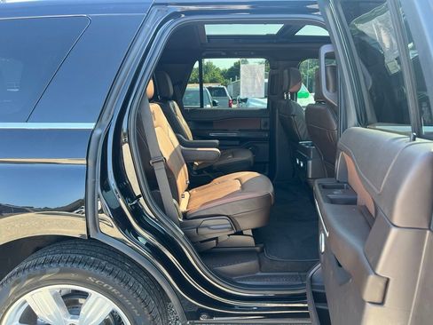 Used 2024 Ford Expedition King Ranch AWD/4WD image 20