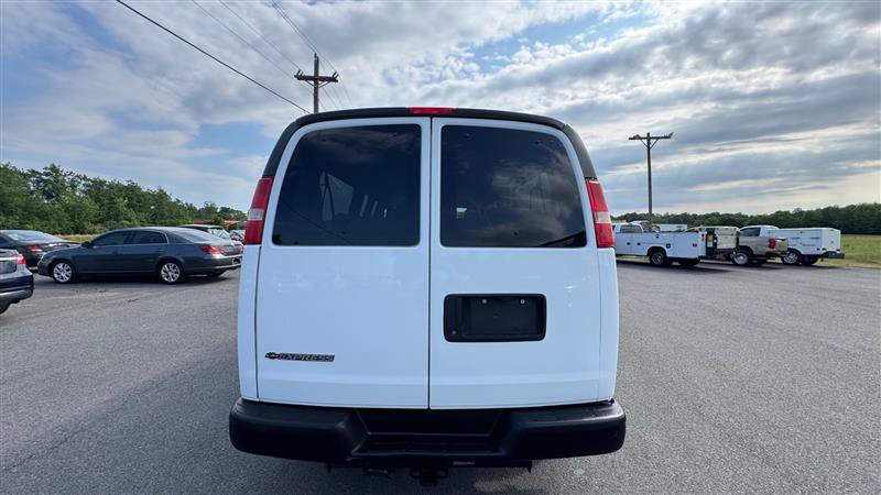 Used 2017 Chevrolet Express 3500 LS RWD image 20