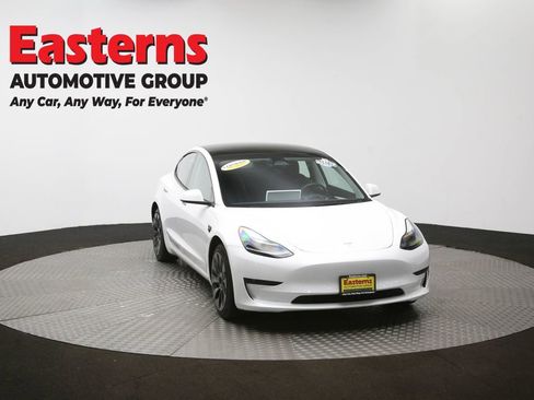 Used 2023 Tesla Model 3 Standard Range image 45