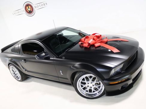 Used 2008 Ford Mustang Shelby GT500 image 2