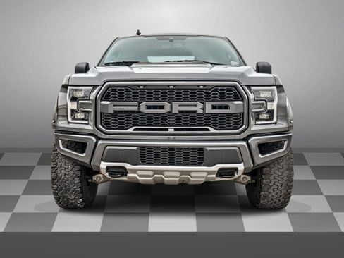 Used 2020 Ford F150 Raptor image 2