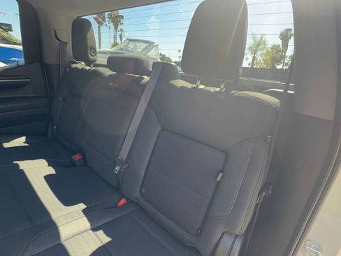 Used 2022 GMC Sierra 1500 Elevation image 35