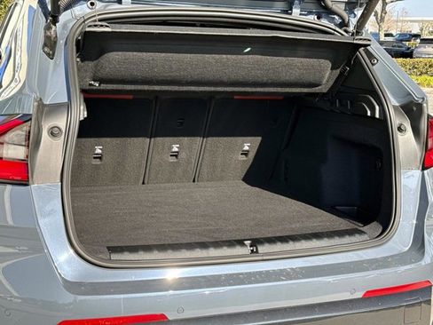 Used 2025 BMW X1 xDrive28i image 11