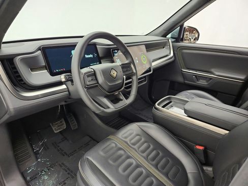Used 2025 Rivian R1S Adventure AWD/4WD image 11