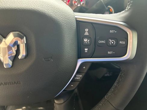 Used 2025 RAM 2500 Big Horn AWD/4WD image 44